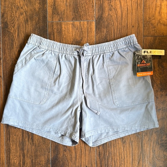 Ridgecut shorts women size L NWT (RF11) - Picture 1 of 6